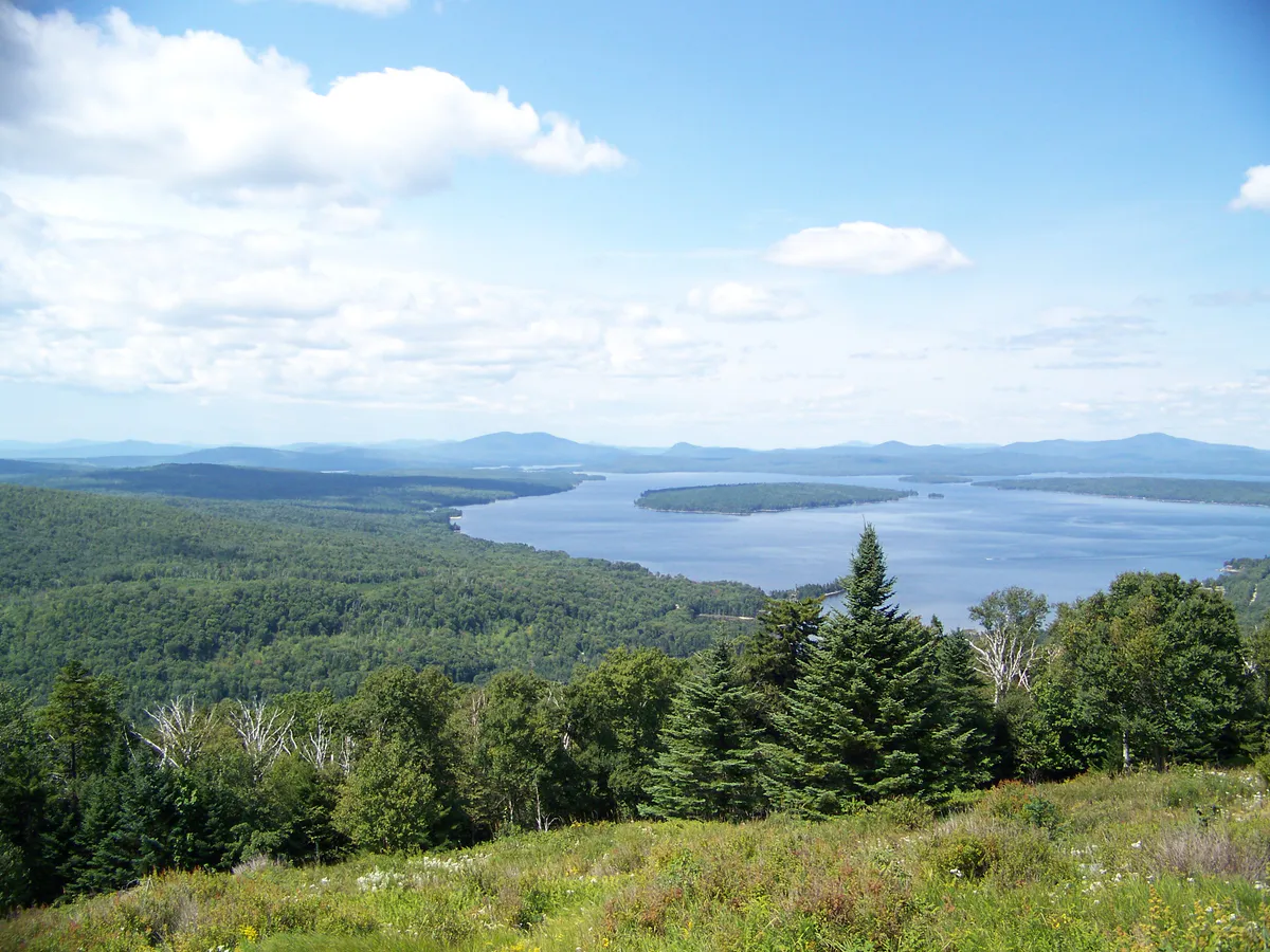 The Ultimate Maine Fall Foliage Road Trip: 7 Scenic Drives